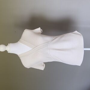 Worthington Short Sleeve Sweater Size Small Off White